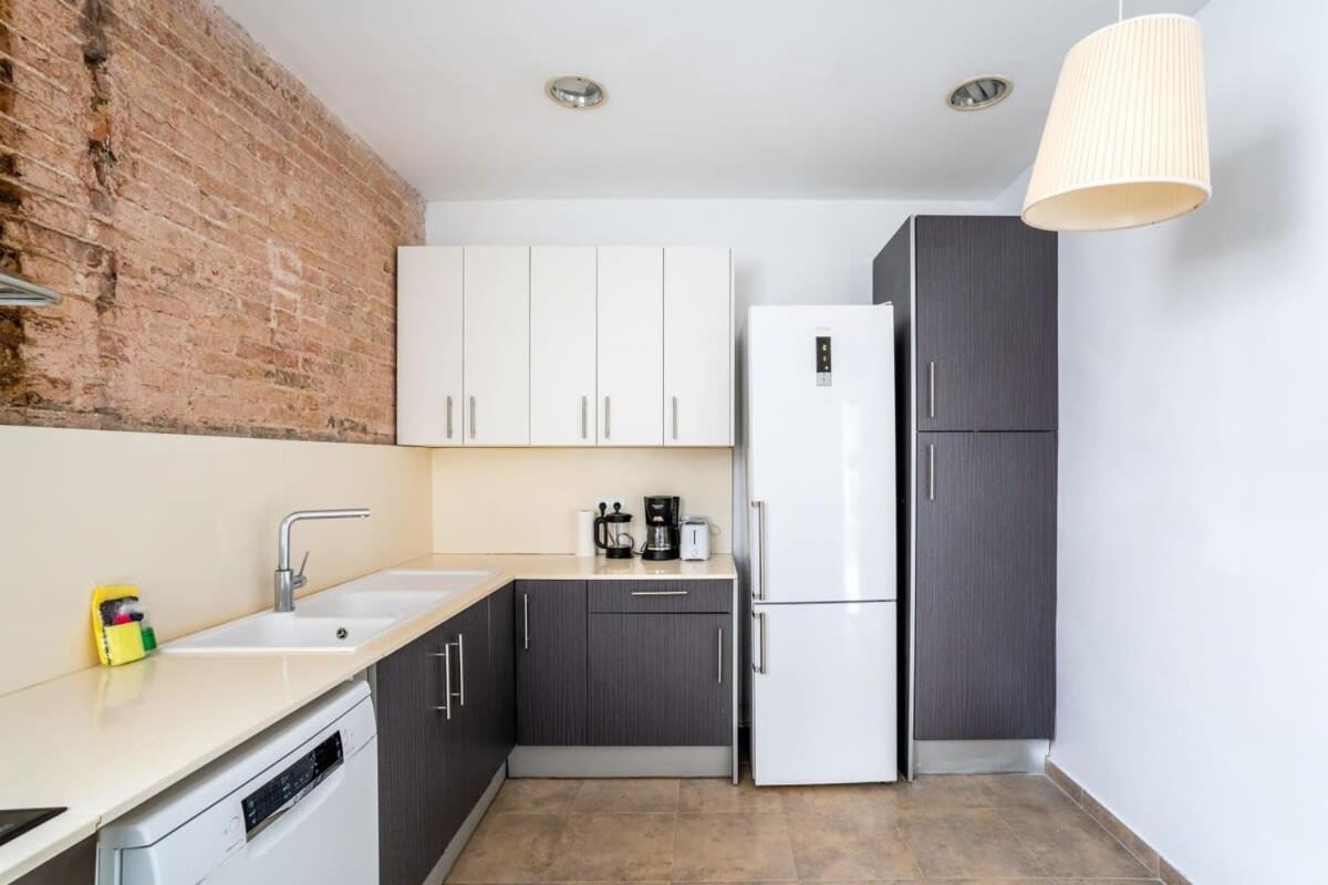 Appartamento Gran Via Historic Catalan 4bd Only For Families Or Business Groups
